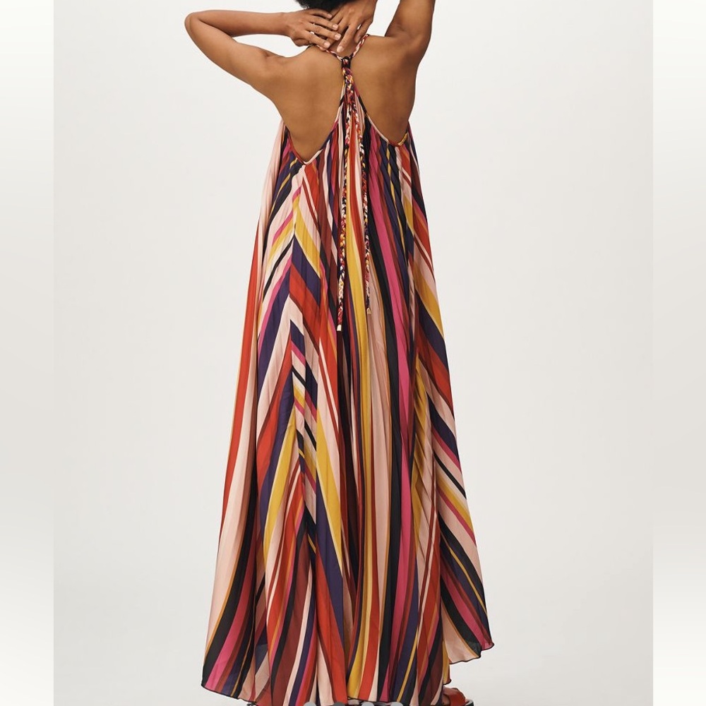 New FARM Rio Pleated Sleeveless Pleated Midi Dress - Picture 2 of 4